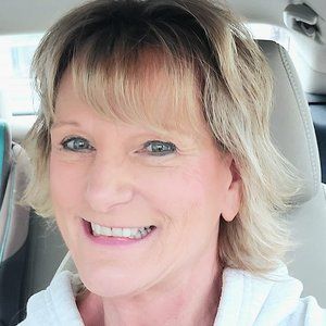 Meet your Posher, Carol